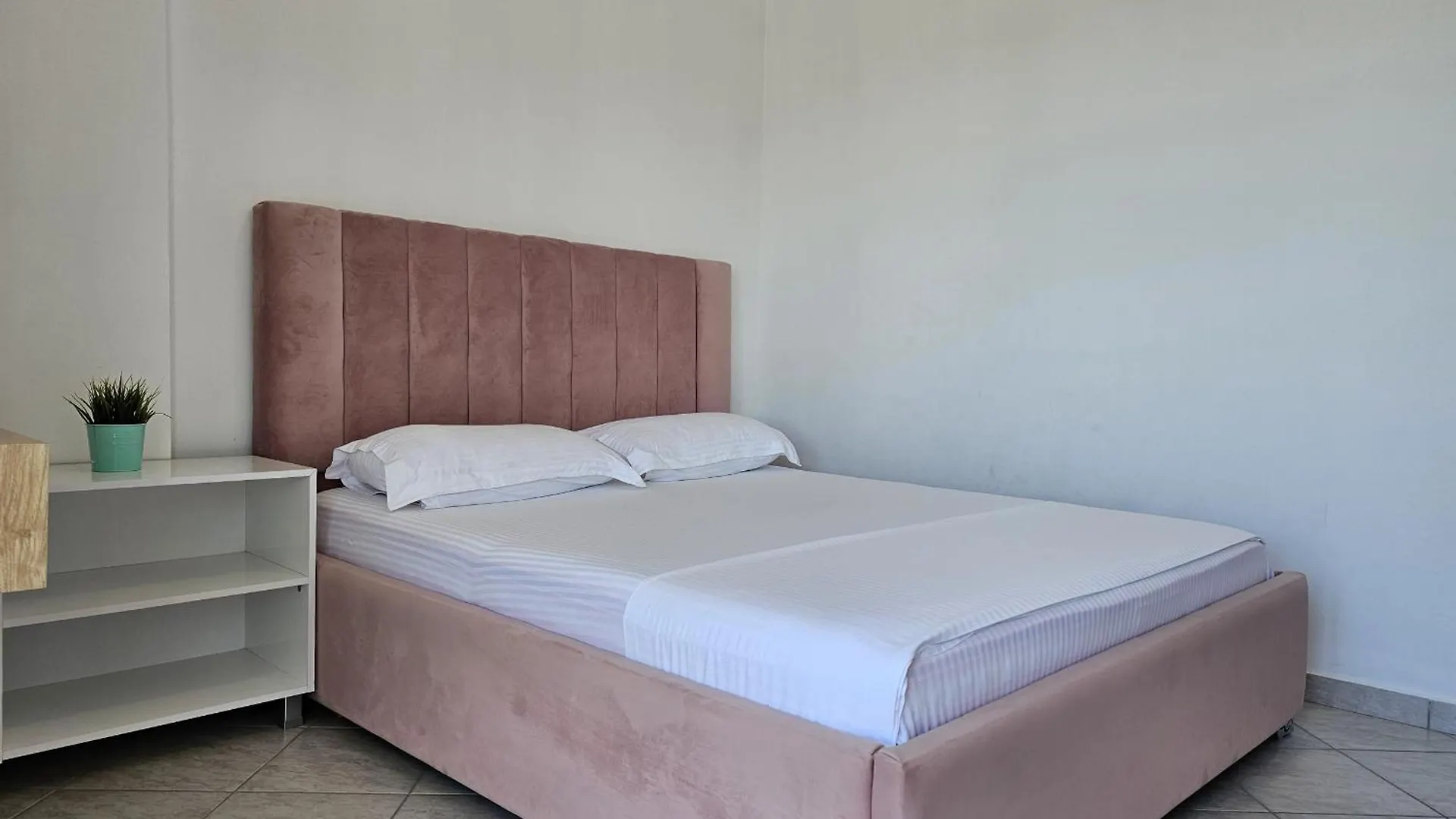 Roman Apartment Sarande